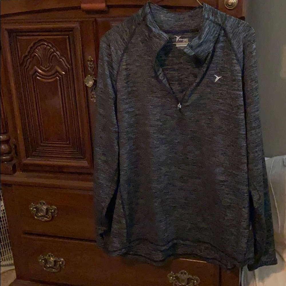 Old Navy Active tee